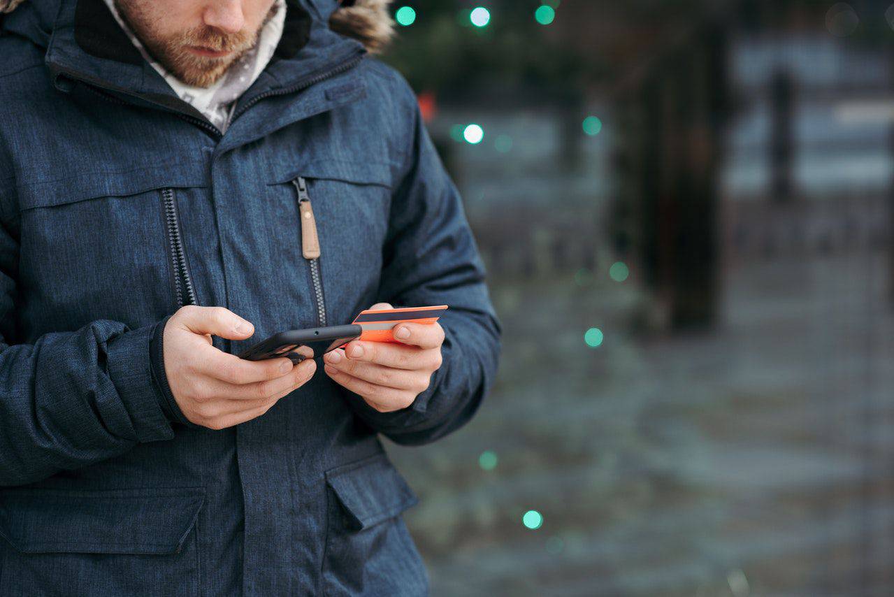 customer buying online
